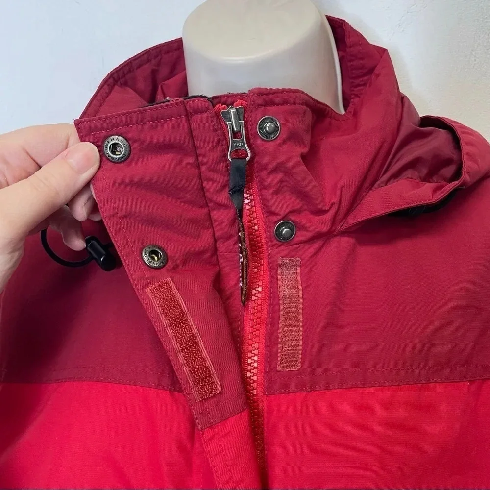 L.L. Bean women’s rain jacket shell lightweight two toned red